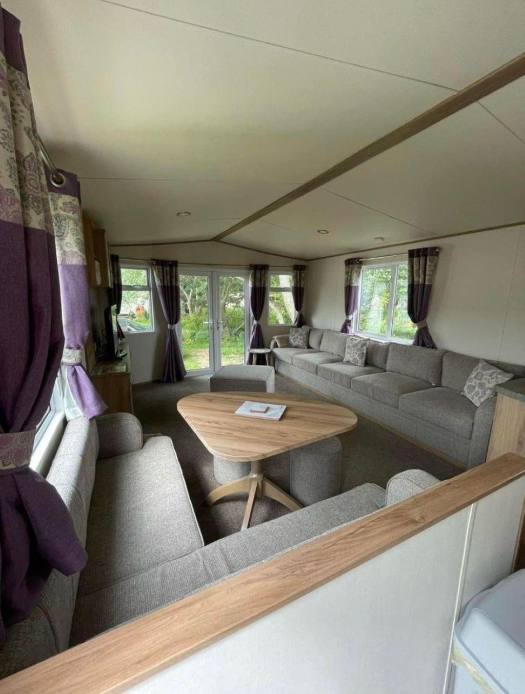 Campsite Beautiful Caravan With Decking And Wifi At Broadland Sands Ref 20382bs